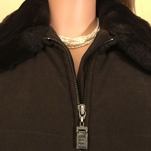 🚩 Jones New York .